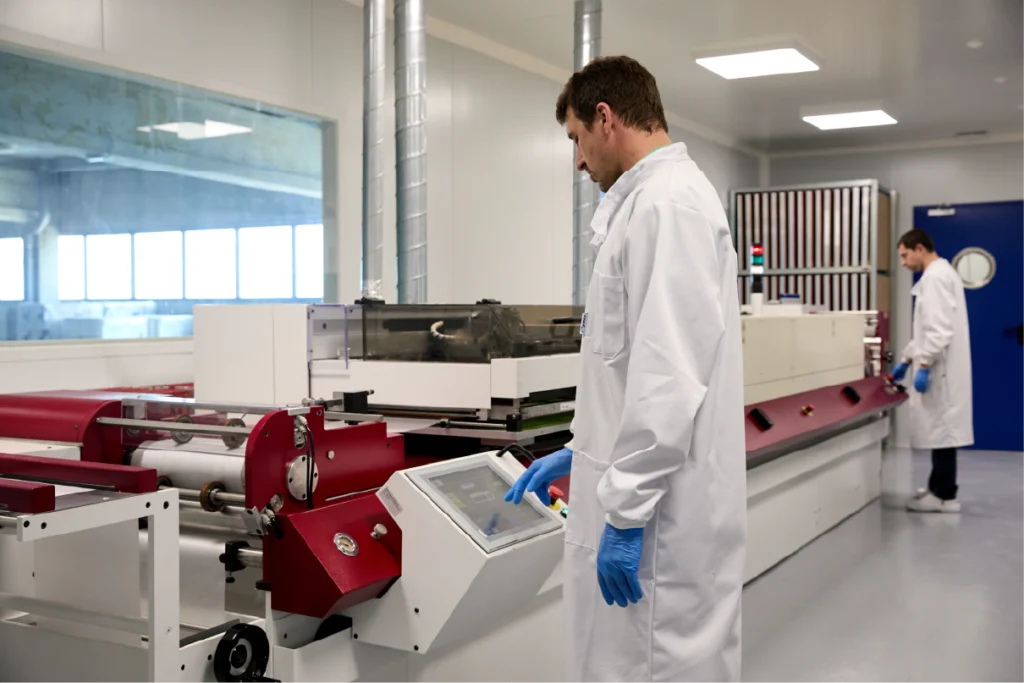 Printed electronics R2R manufacturing line